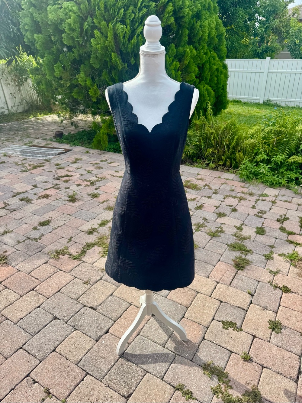 Lilly Pulitzer Black Textured Scalloped Fit & Flare Dress Size 4